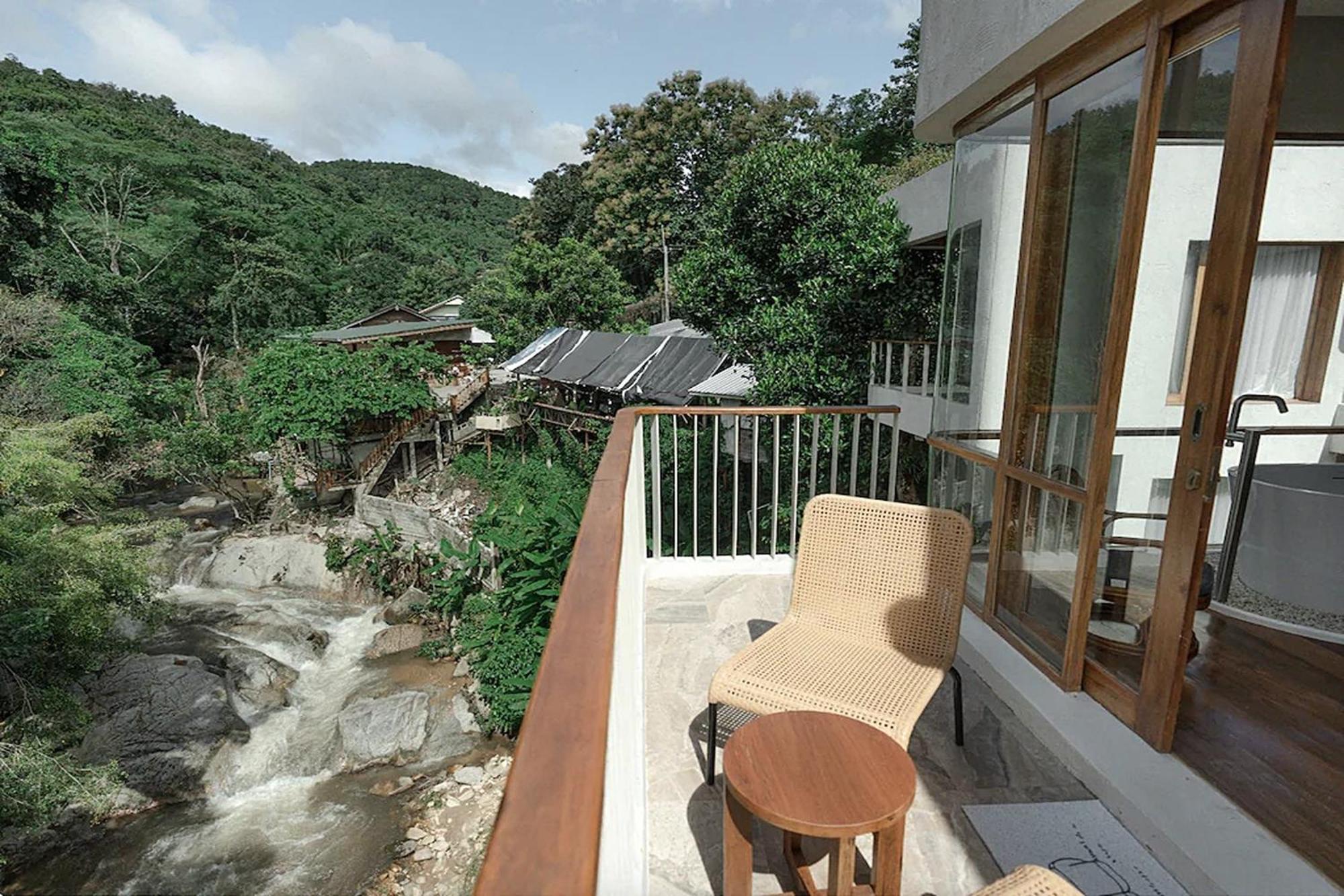 Taryn Tara Cafe And Stay Chiang Mai Bagian luar foto