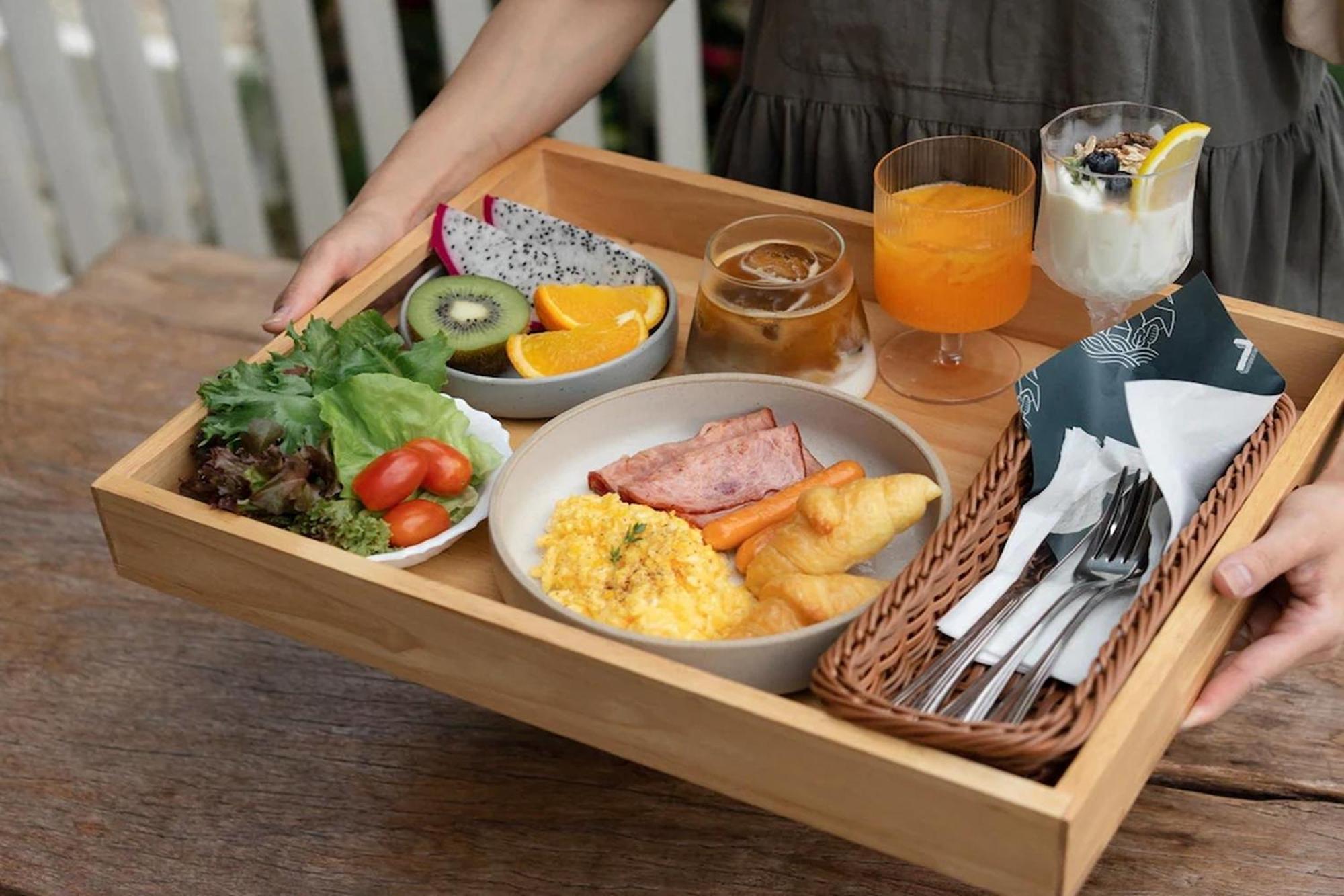 Taryn Tara Cafe And Stay Chiang Mai Bagian luar foto